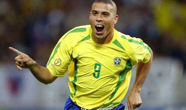  斯佩齐亚保级神迹，利古里亚海畔响起胜利凯歌