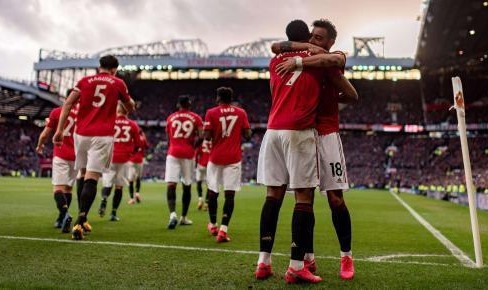  曼联补时丢球憾平布伦特福德  