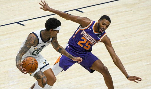  保罗16助攻太阳轻取爵士  