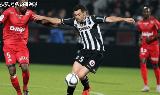  马赛客场顽强逼平劲旅，法甲争四格局愈发激烈