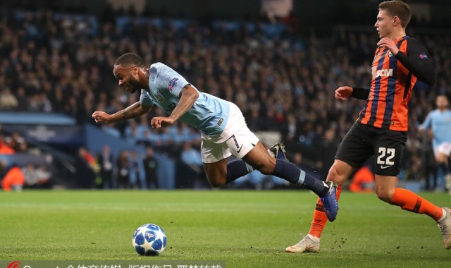  勒沃库森锋线发威，德甲客场大胜巩固欧战席位  