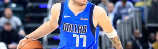  东契奇三双助独行侠，终结快船连胜  