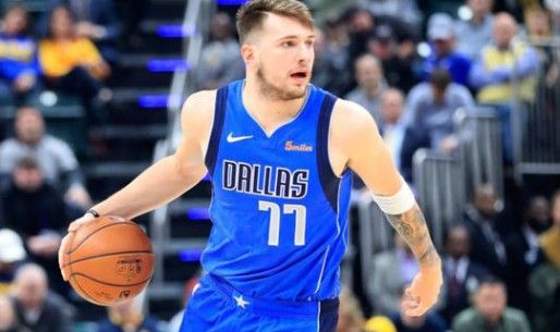  东契奇三双助独行侠，终结快船连胜  