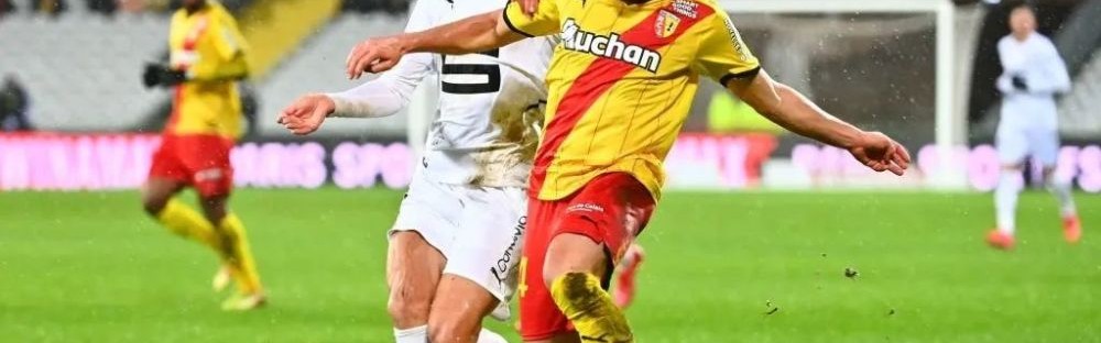  布雷斯特战平朗斯，法甲中游球队默契球引争议