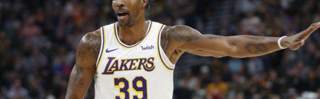  浓眉哥攻防一体湖人客场力挫爵士结束颓势