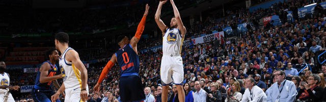  库里三分球里程碑，历史第一人  