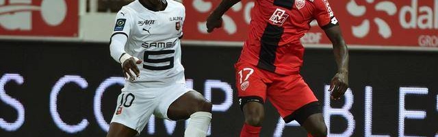  图卢兹主场十人应战，顽强逼平领头羊巴黎  