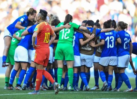  雷恩女足三连冠创法国联赛新纪录  