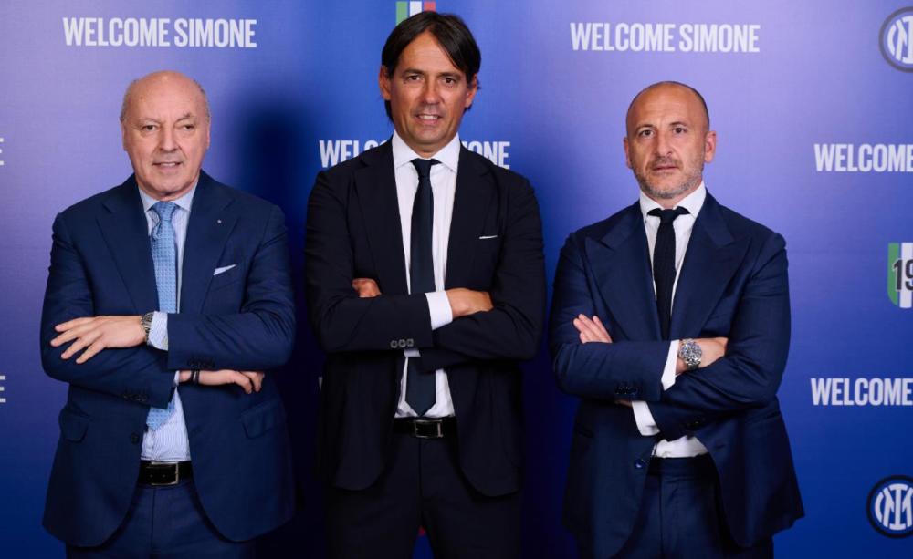  国际米兰主帅运筹帷幄，率队豪取联赛五连胜佳绩